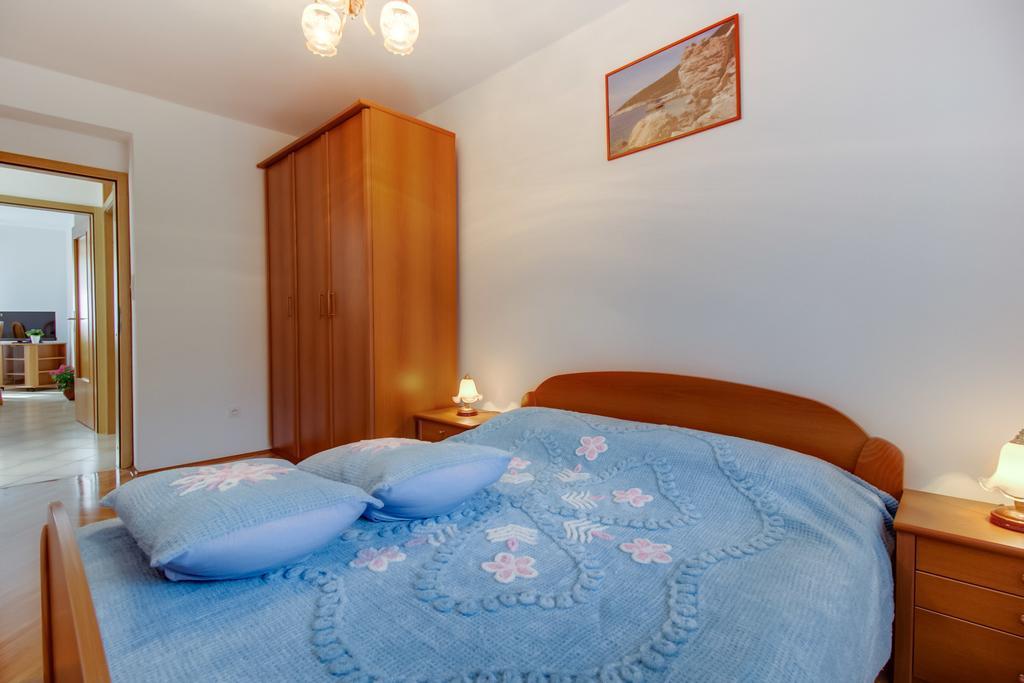 Apartments Franjo Mali Lošinj Quarto foto