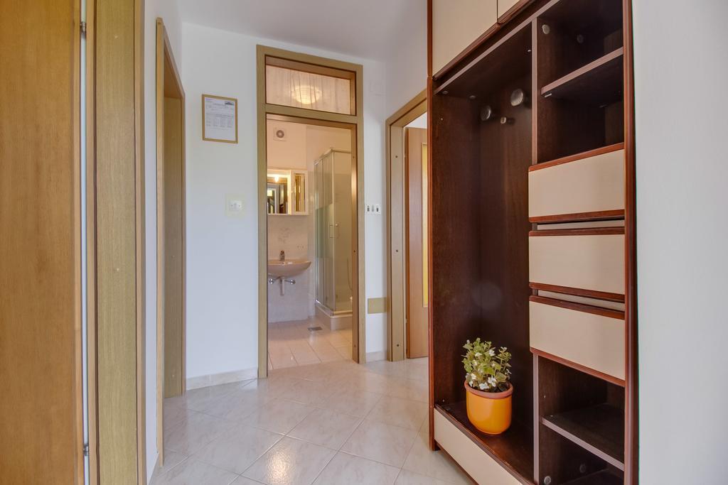Apartments Franjo Mali Lošinj Quarto foto
